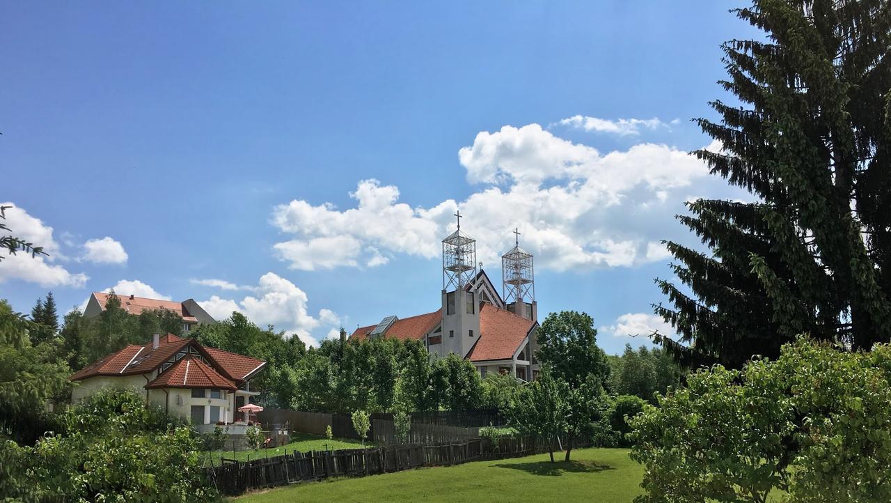 Csiki Hotel Miercurea Ciuc Εξωτερικό φωτογραφία