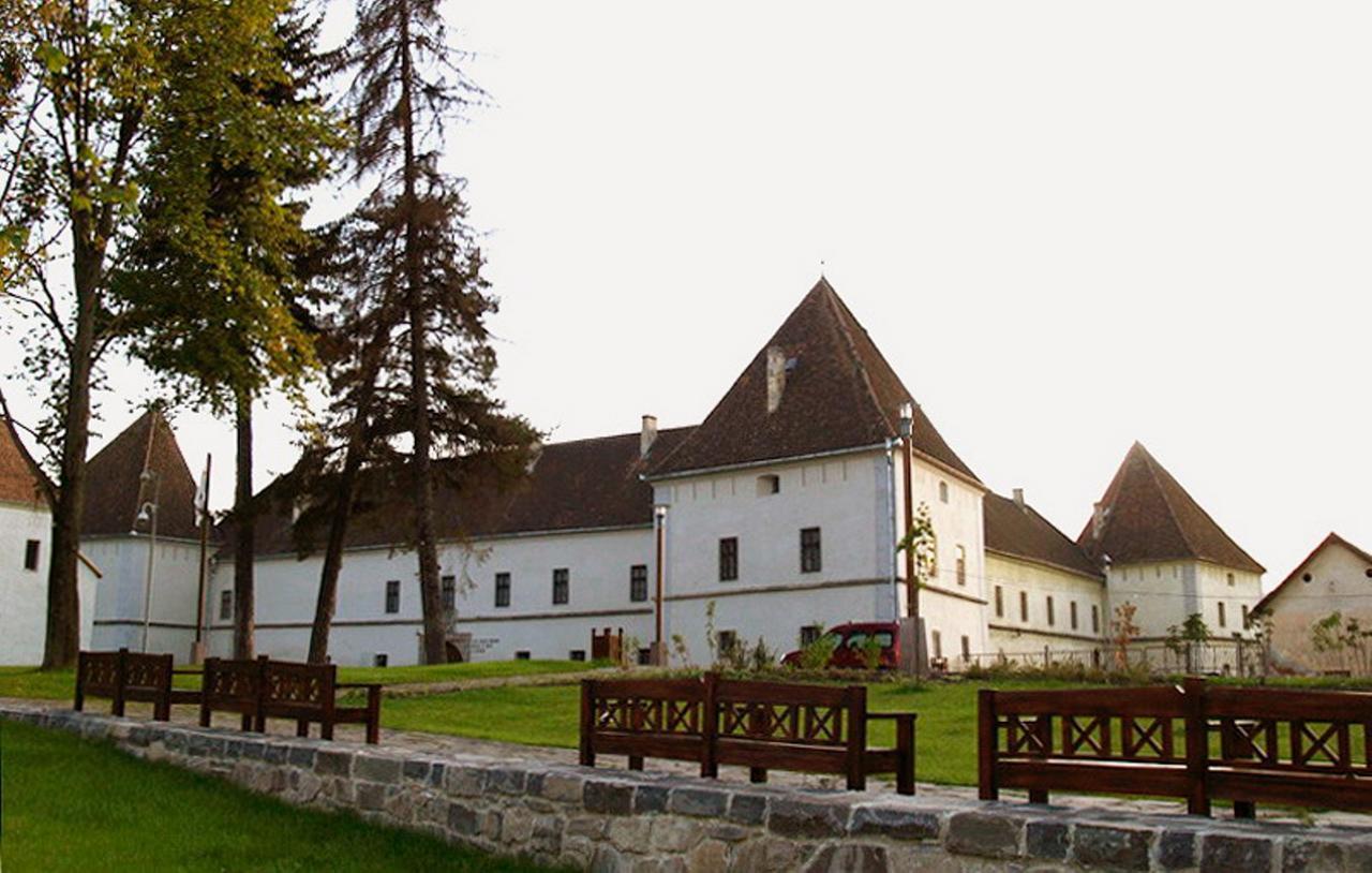 Csiki Hotel Miercurea Ciuc Εξωτερικό φωτογραφία